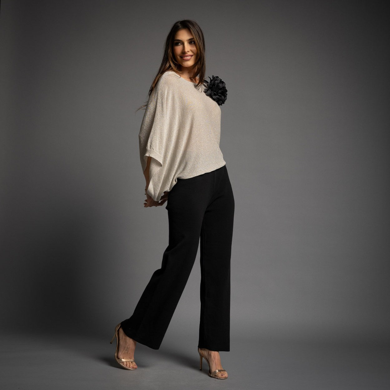 PULL LUREX MANCHES ÉTOILES BEIGE