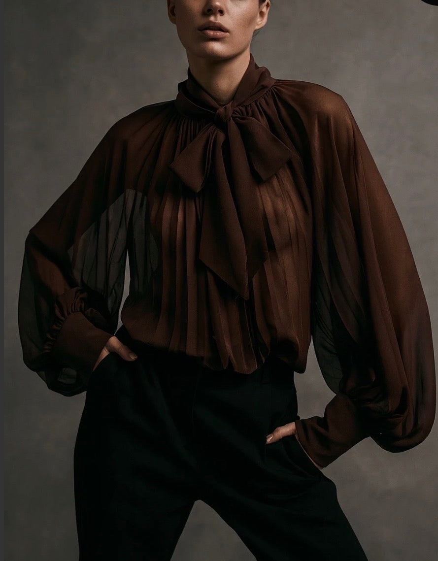 Blouse avec noeud lavallière manches bouffantes